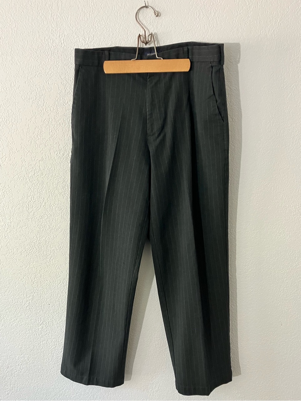 dockers men’s pinstripe gray dress pants